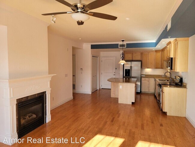 Building Photo - 2 br, 2 bath House - 640 11th St #201