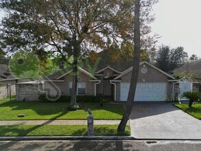 Building Photo - 3308 San Benito St