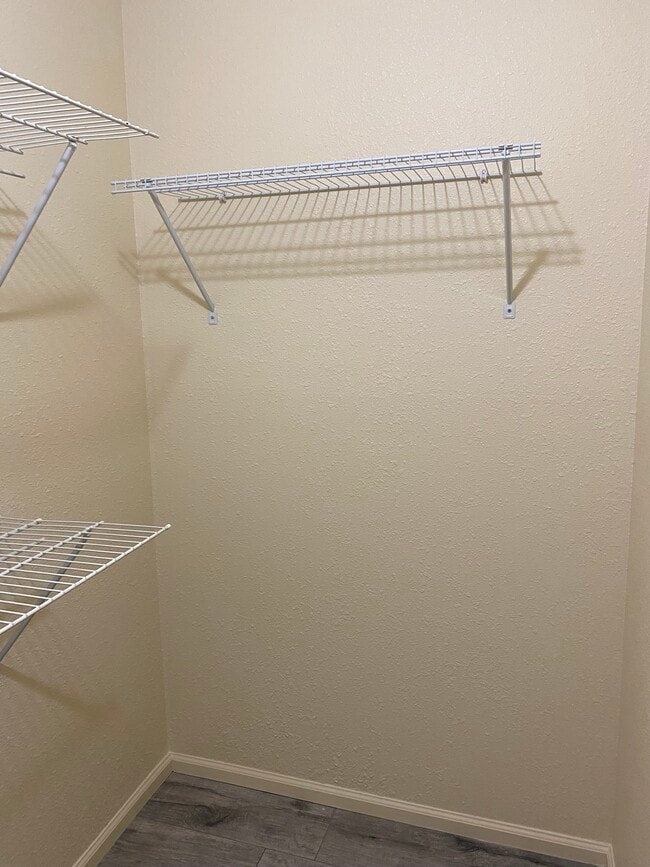 Building Photo - 14555 NE 32nd St