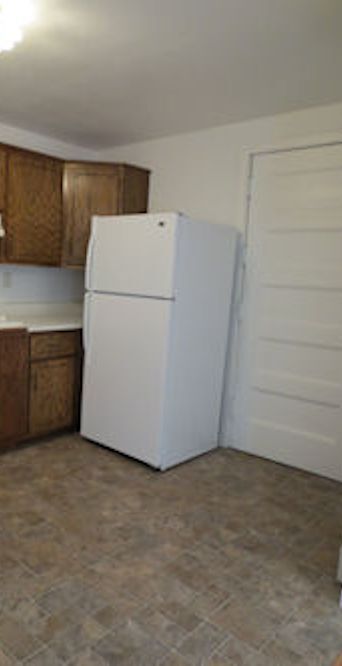 Fotografía del edificio - 126 N Lake Ave