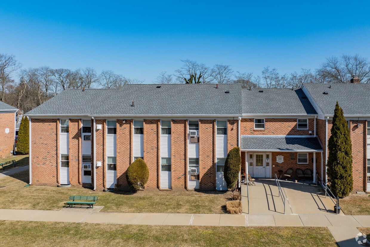Building Photo - Tall Oaks Senior Housing