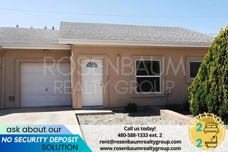 Building Photo - 8430 E Leigh Dr