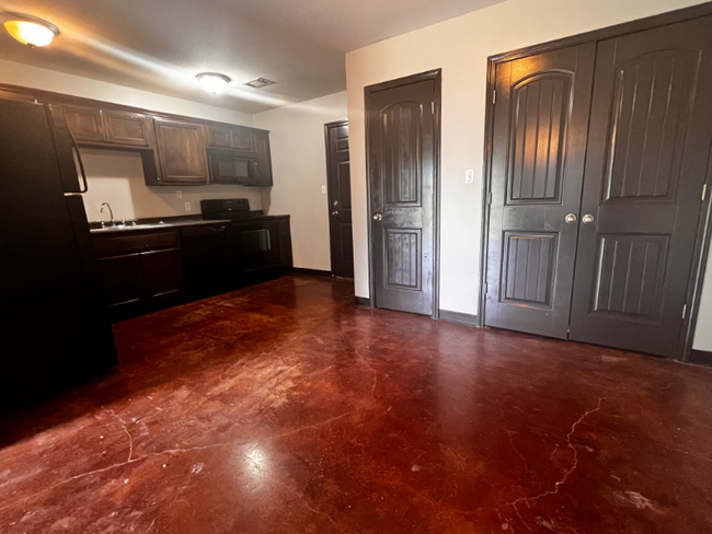 Foto del edificio - 107 Brookland St