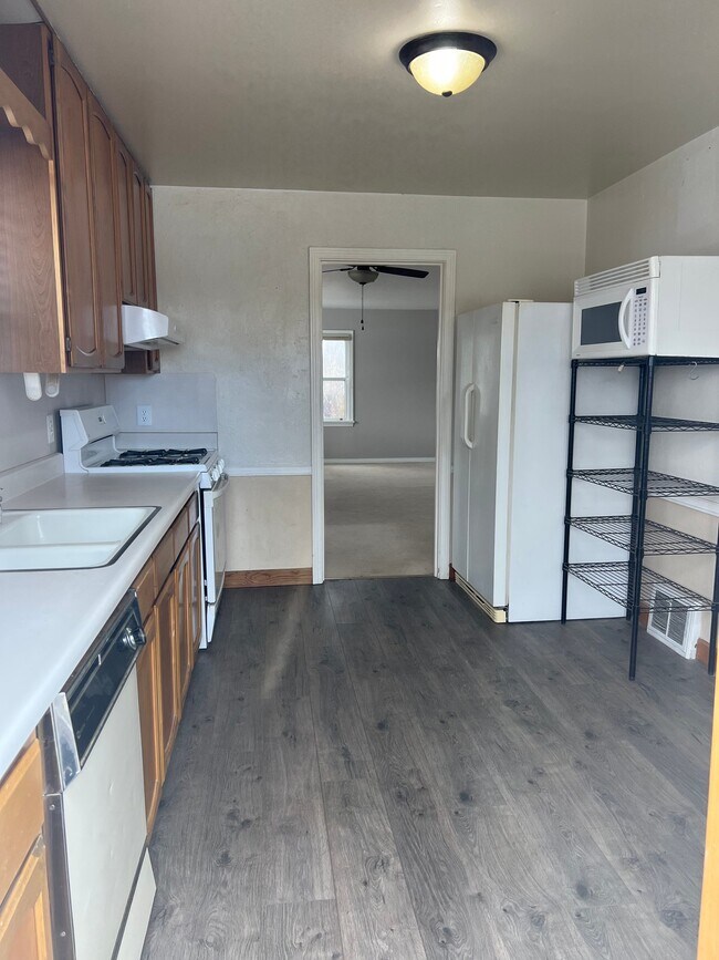 Photo - 1512 E Kiowa St House