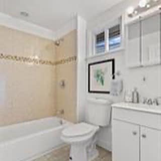 Foto del edificio - 2210 16th St SE