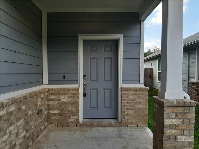 Foto del edificio - 16568 Moss Ln