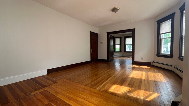 Foto del edificio - 44 Sunset Rd