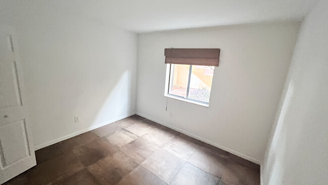 Foto del edificio - 6061 10th Ave N