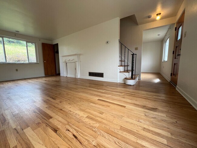 Building Photo - Freshly Updated 3BR Home in Overbrook – Great Location & Amenities!