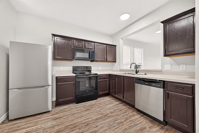 Building Photo - 16743 Libson Falls Dr