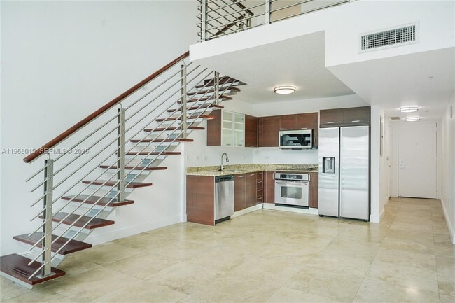 Building Photo - 41 SE 5th St