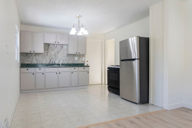 Building Photo - 2301 Hood Ave