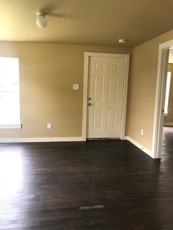 Foto del edificio - 2421 Sam Wilson St