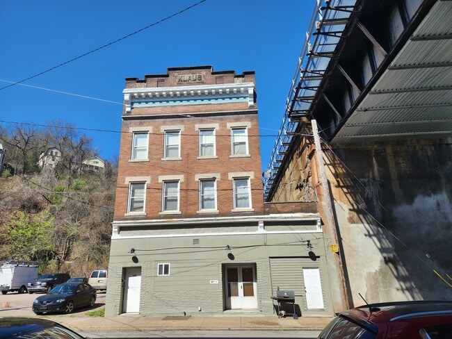 112 Electric Ave