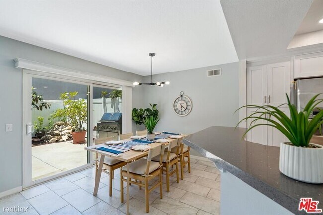 Building Photo - 4 br, 2.5 bath House - 8717 Penridge Pl