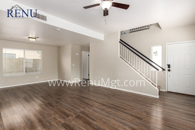 Building Photo - 7519 W Ironwood Dr