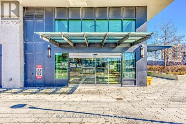 Building Photo - 3985-3985 Grand Park Dr