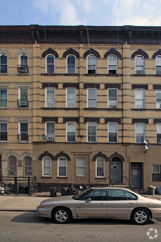 Building Photo - 727 Knickerbocker Ave