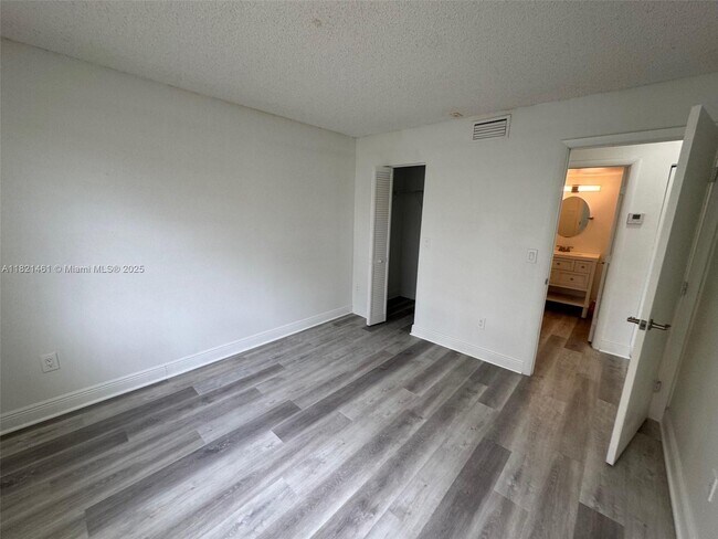 Foto del edificio - 1269 SW 46th Ave