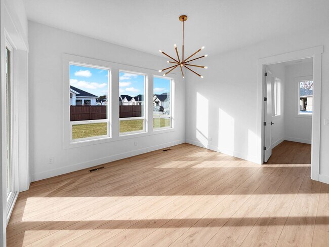 Foto del edificio - Pet-Friendly Luxury: New 4BD Construction with 2 Dedicated Offices in Eagle’s Centerra Community