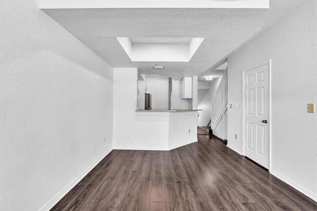 Photo - 725 SW 148th Ave Apartment