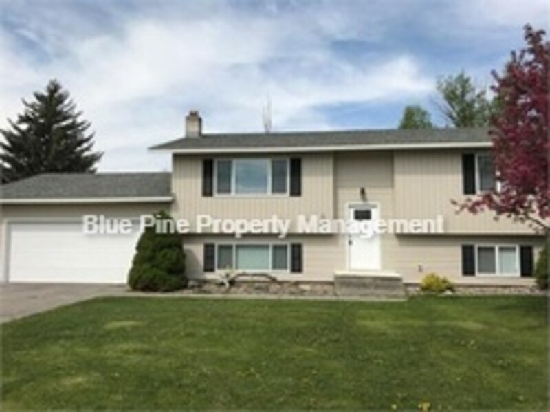 Foto principal - 465 Lyn Ave