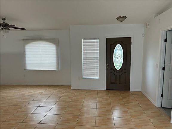 Building Photo - 6053 Lake Ruth Dr W
