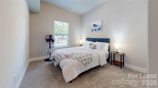 Foto del edificio - 3948 Winterfield Pl