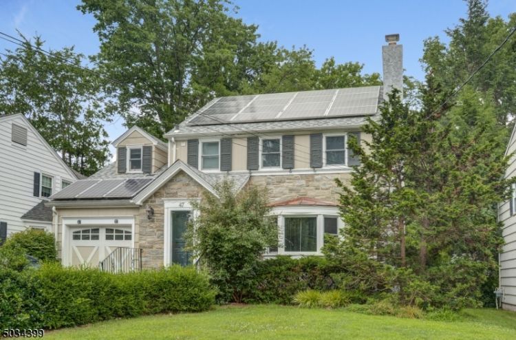 Primary Photo - 47 Meadowbrook Rd