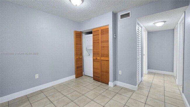 Building Photo - 7210 NW 179th St