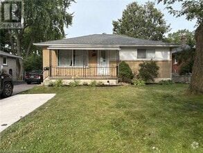 Building Photo - 346 Brompton Ave