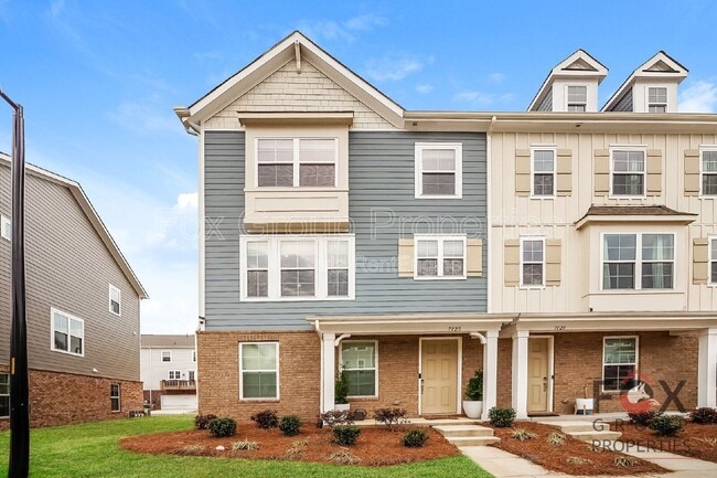 Foto del edificio - 7125 Brookview Ln