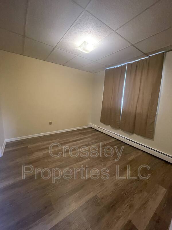 Building Photo - 29 Stitzer Ave