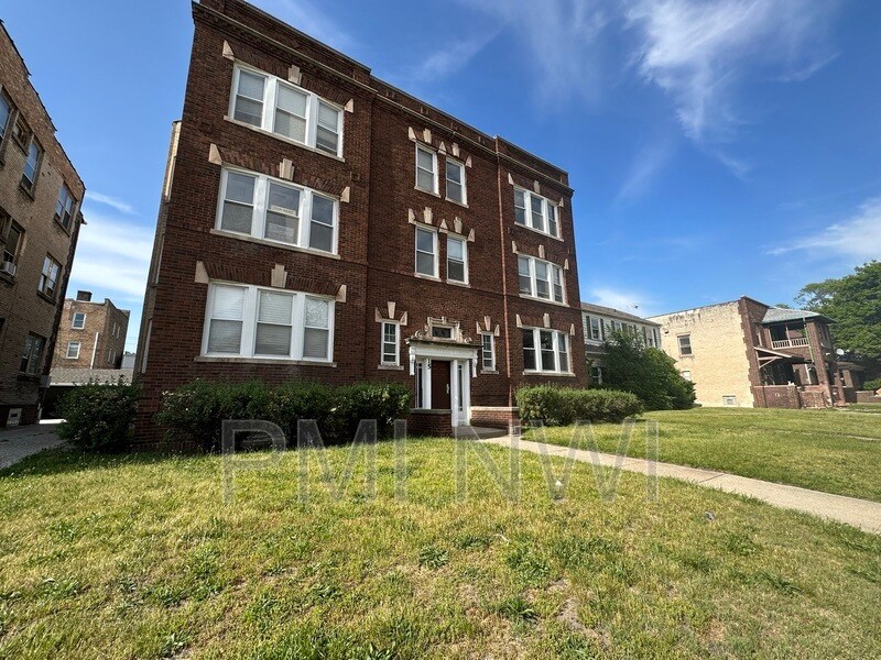 Foto principal - 15 Waltham St