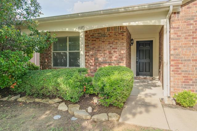 Building Photo - 4605 Rhone Dr