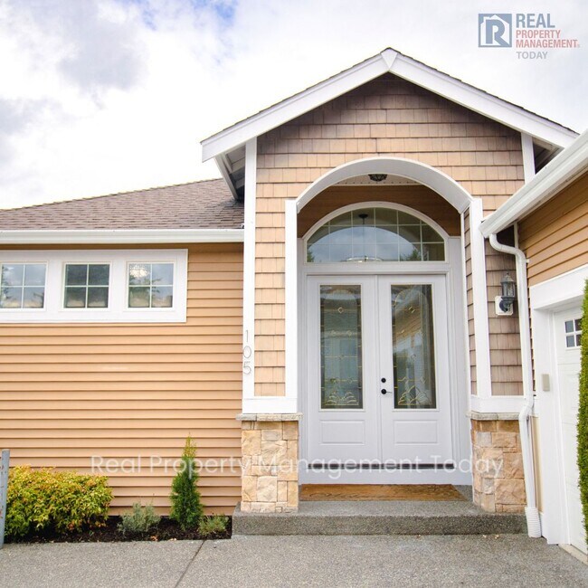 Building Photo - Beautiful Remodeled 3 Bedroom In Orting!