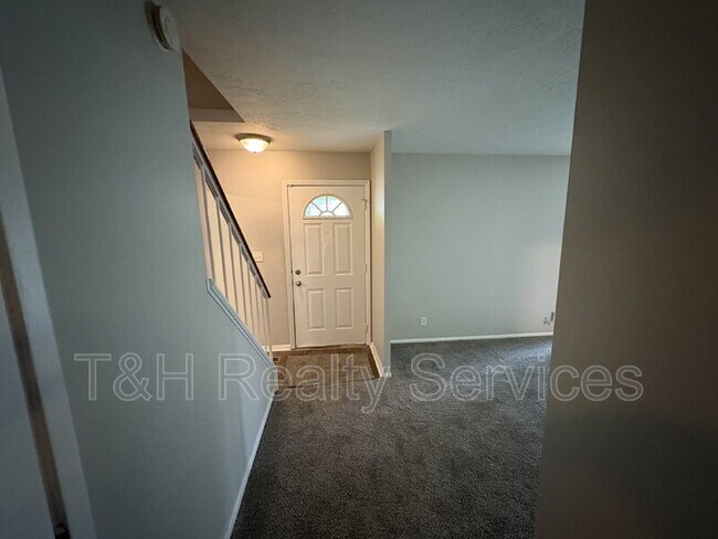 Foto del edificio - 3644 Celtic Dr