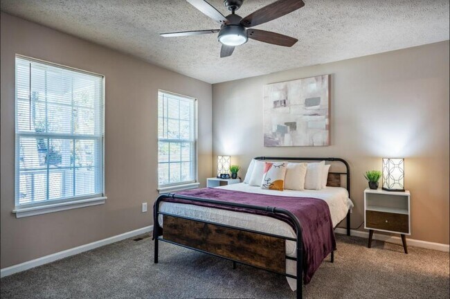 Foto del edificio - 7105 Diana Cir