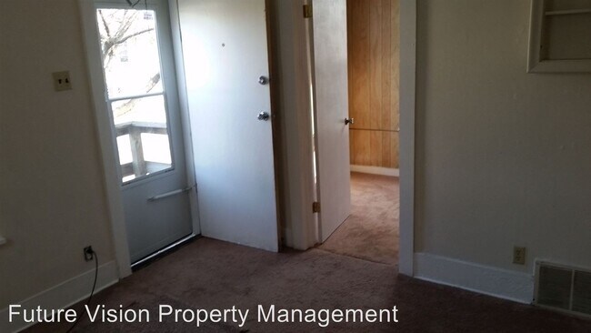 Foto del edificio - 2 br, 1 bath House - 857 Royce Ave