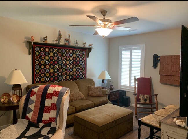 Foto del edificio - 1167 Aspen Glen Dr