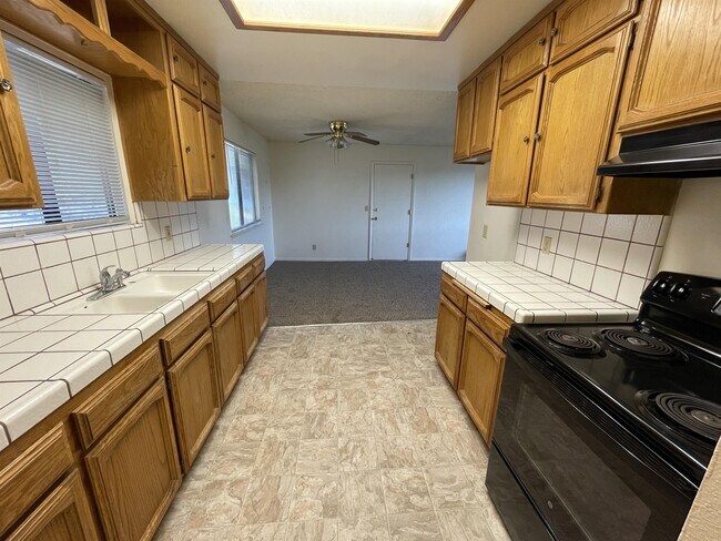 Foto del edificio - 44768 Spring Hill Rd