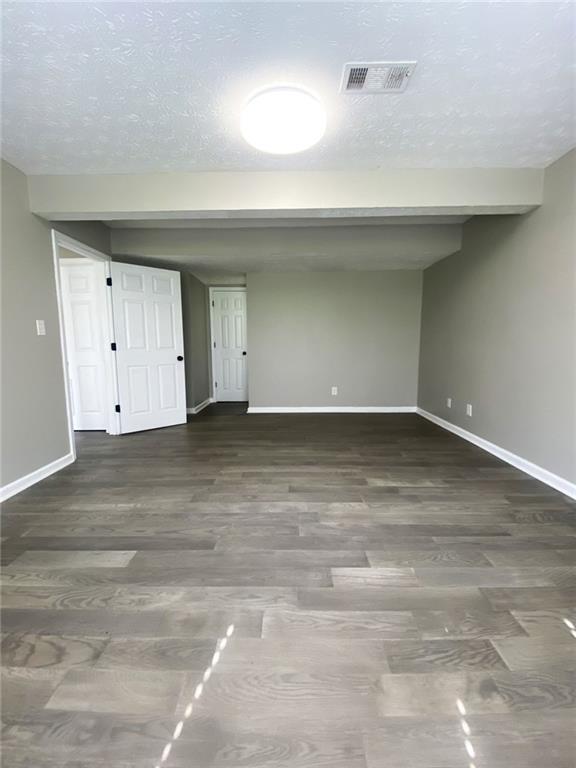 Foto del edificio - 5477 Riverside Dr