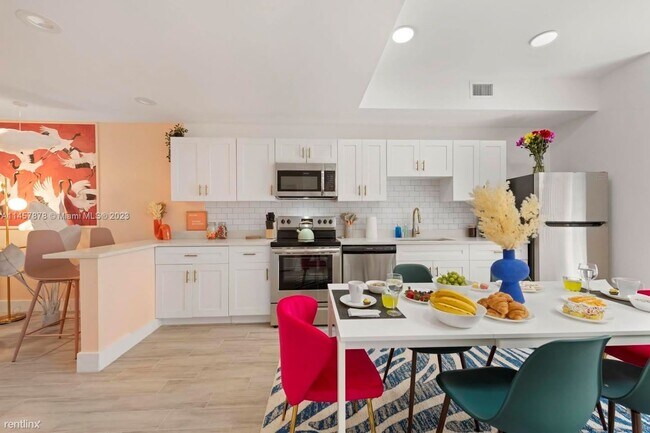Foto del edificio - 3 br, 2.5 bath House - 5125 NW 5th Avenue 0