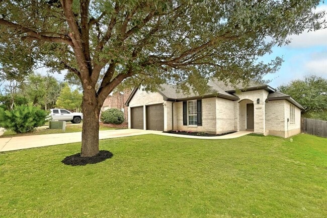 Building Photo - 19209 Sunken Creek Pass
