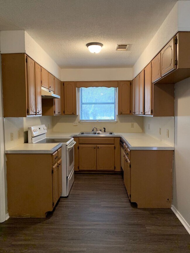 Foto del edificio - 1307 N. Arkansas-