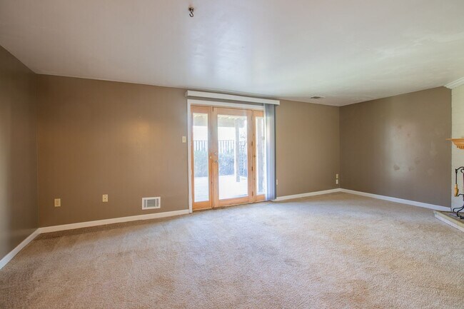 Foto del edificio - Gorgeous 4 BR/3.5 BA EOG Towhome in Columbia!