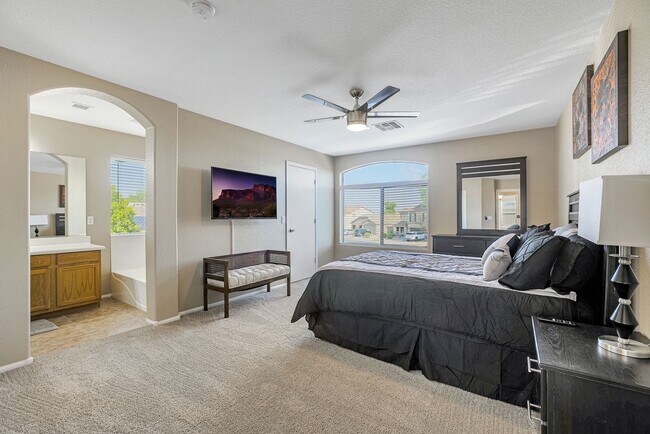 Foto del edificio - 16066 W Moreland St