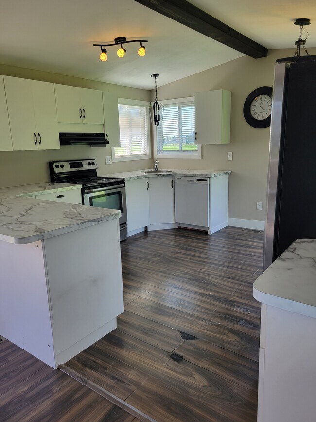 Photo du bâtiment - 9761 Prest Rd