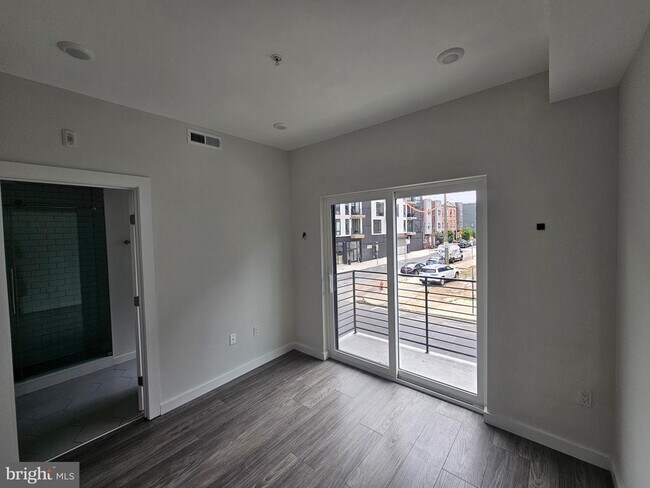 Foto del edificio - 1617 Ridge Ave