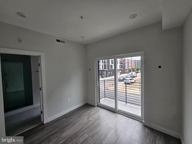 Building Photo - 1617 Ridge Ave
